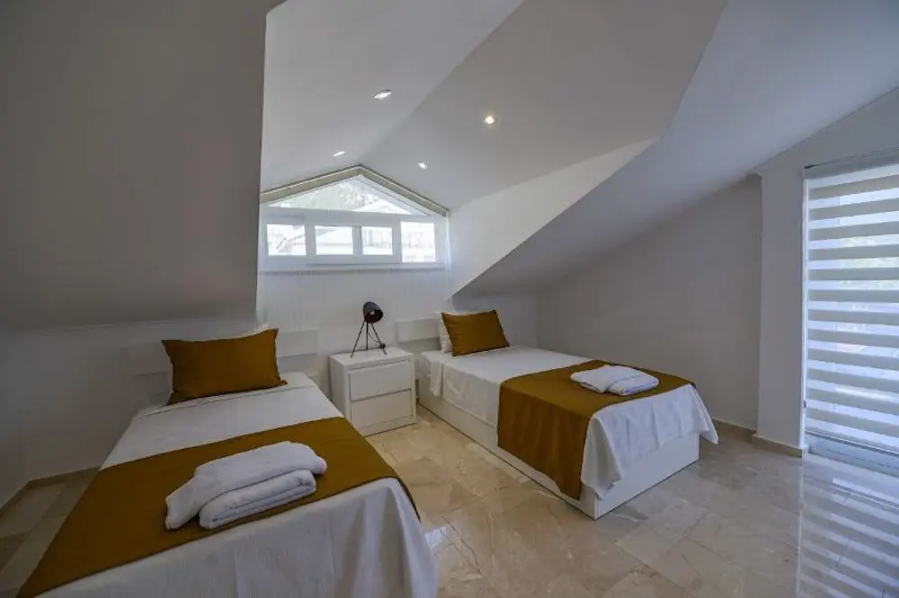 Twin room